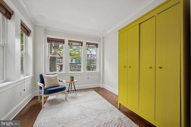 4935 PINE ST, Philadelphia, PA 19143