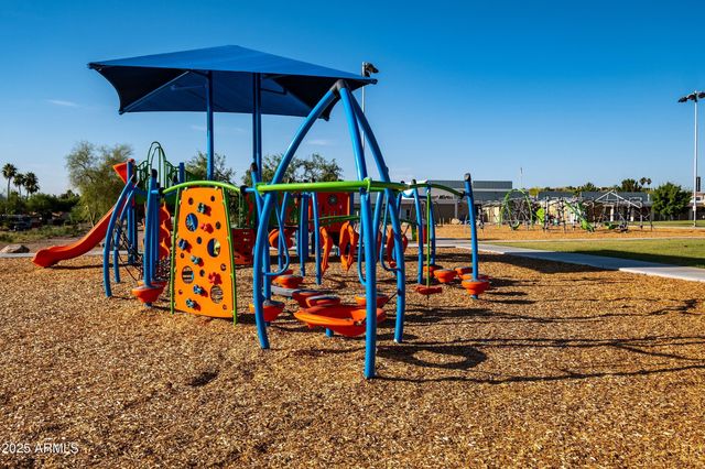 14850 E GRANDVIEW Drive 106, Fountain Hills, AZ 85268