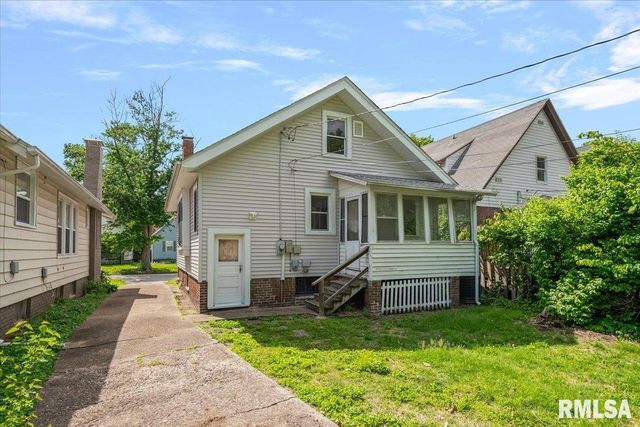 1724 S SPRING Street, Springfield, IL 62704