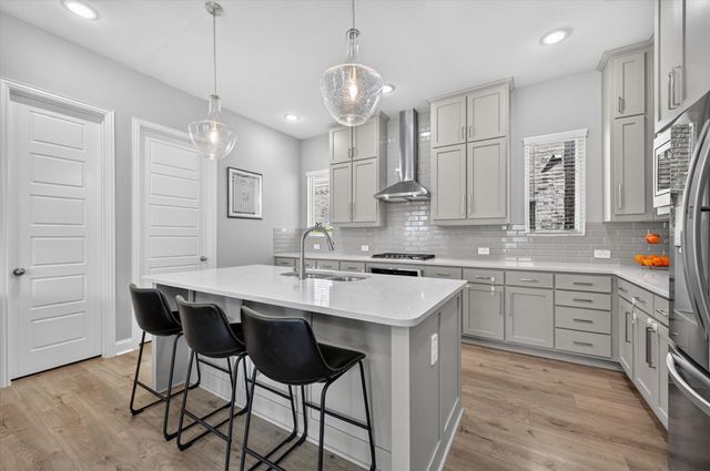 12991 Vinson Drive, Farmers Branch, TX 75234