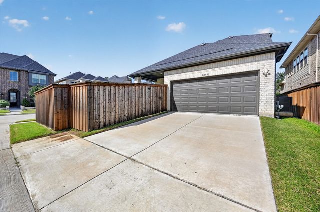 12991 Vinson Drive, Farmers Branch, TX 75234