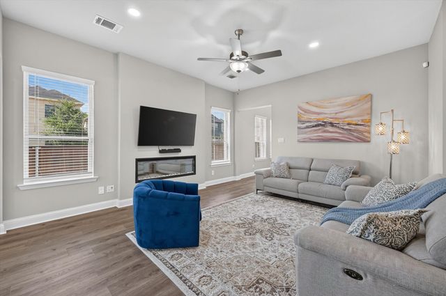12991 Vinson Drive, Farmers Branch, TX 75234