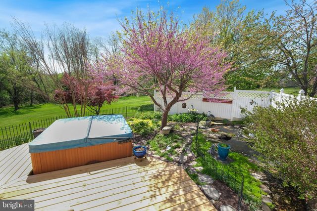 9500 HOLSEY RD, Damascus, MD 20872