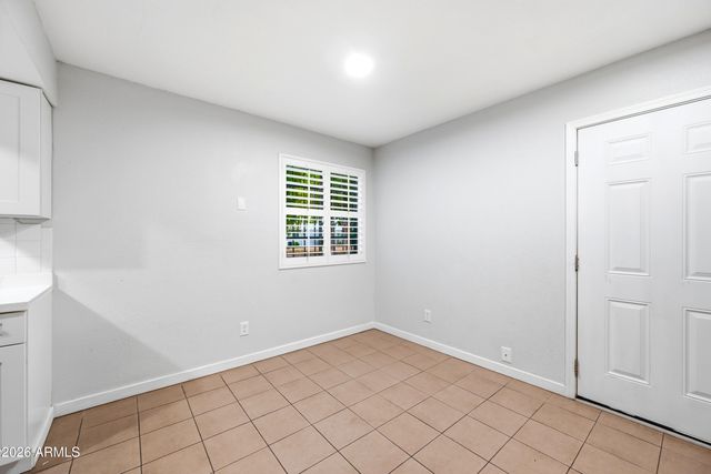 2693 W Ocotillo Road, Phoenix, AZ 85017