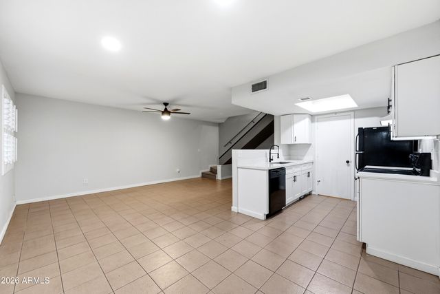 2693 W Ocotillo Road, Phoenix, AZ 85017