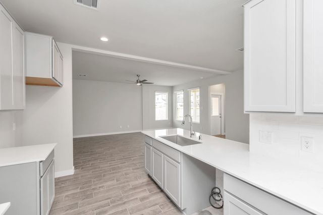 18530 Athena Flower Drive, Fresno, TX 77545