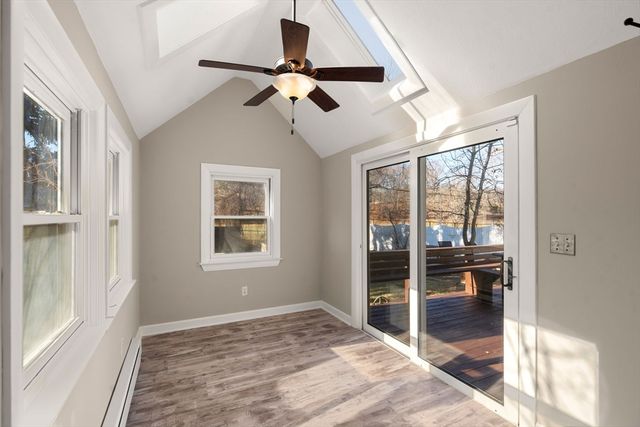 607 Poplar Street, Boston, MA 02131