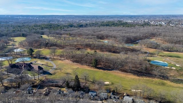 607 Poplar Street, Boston, MA 02131