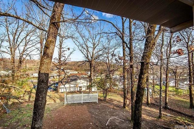 35 Oakview Dr Circle, North Little Rock, AR 72118