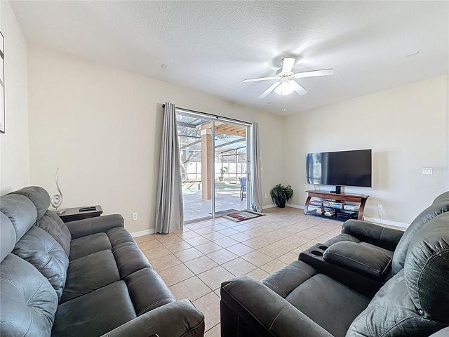 848 SUSSEX DRIVE, Davenport, FL 33896