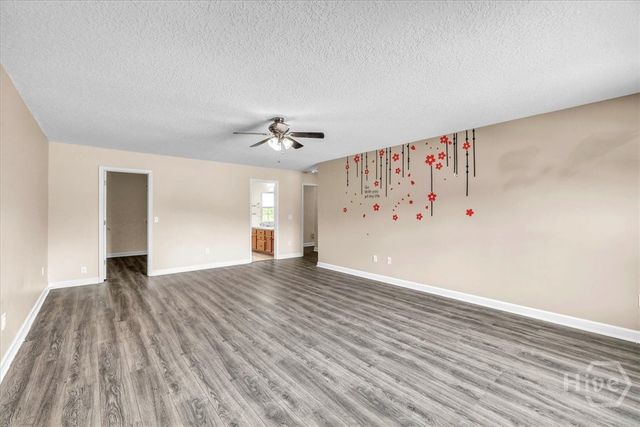 256 Savannah Lane, Richmond Hill, GA 31324