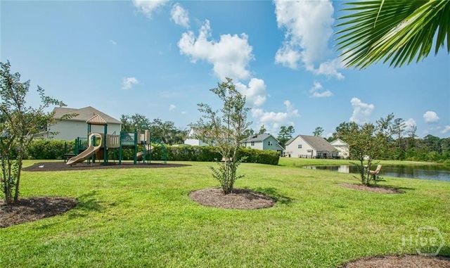 256 Savannah Lane, Richmond Hill, GA 31324