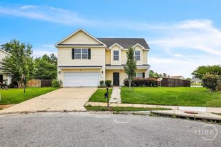 256 Savannah Lane, Richmond Hill, GA 31324