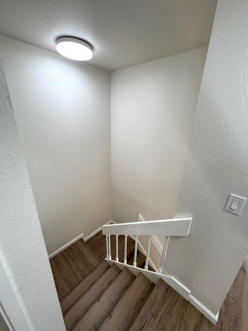 19901 Forest Ave, Castro Valley, CA 94546