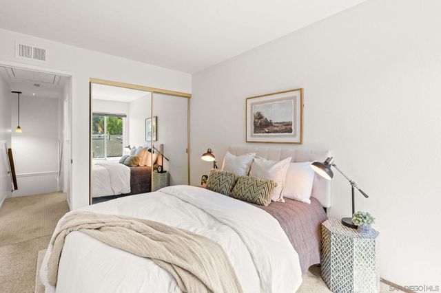 3435 Reynard B, San Diego, CA 92103