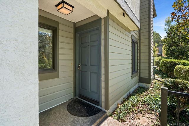 3435 Reynard B, San Diego, CA 92103