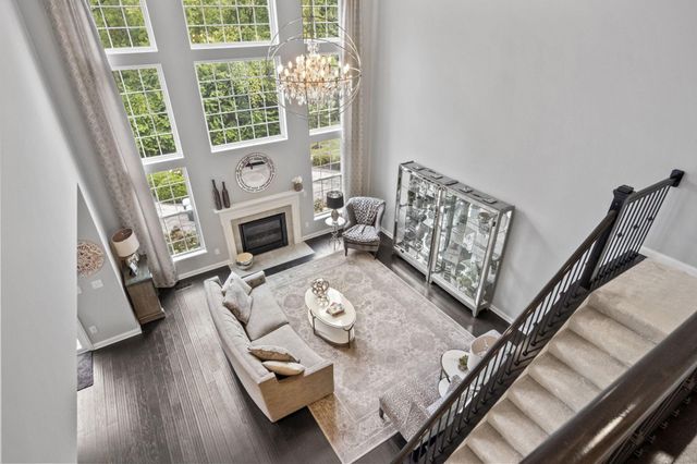 2462 Triple Crown Crossing, Powell, OH 43065