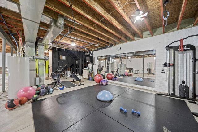 2462 Triple Crown Crossing, Powell, OH 43065