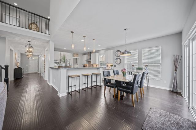 2462 Triple Crown Crossing, Powell, OH 43065