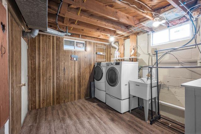 327 20th Avenue N, Saint Cloud, MN 56303