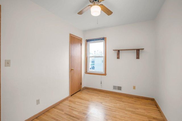 327 20th Avenue N, Saint Cloud, MN 56303