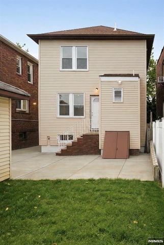 7226 Kennedy Boulevard, North Bergen, NJ 07047