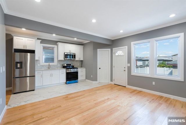 7226 Kennedy Boulevard, North Bergen, NJ 07047