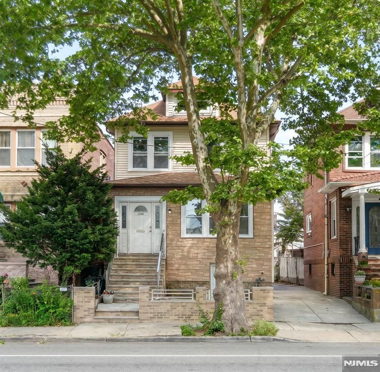 7226 Kennedy Boulevard, North Bergen, NJ 07047