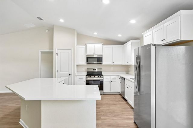 7005 HEMLOCK COURSE, Ocala, FL 34472