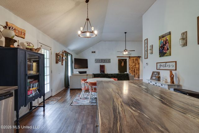 5969 Sycamore Drive, Hernando, MS 38632