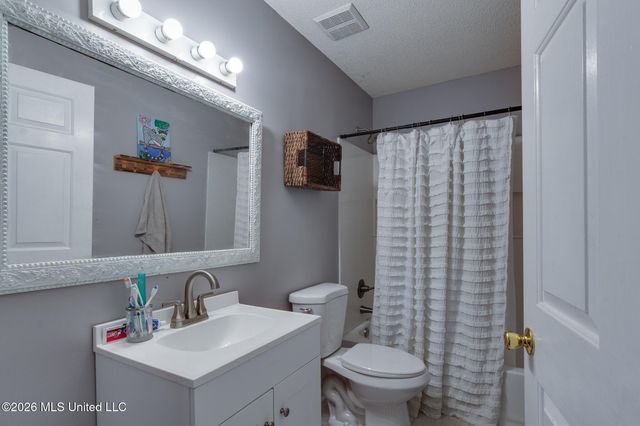 5969 Sycamore Drive, Hernando, MS 38632