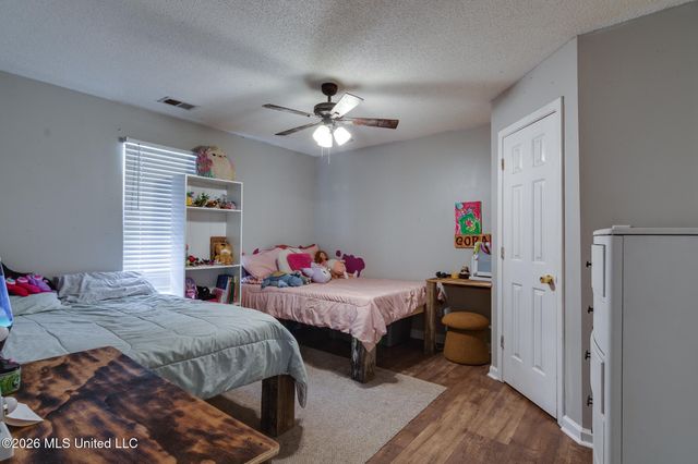 5969 Sycamore Drive, Hernando, MS 38632