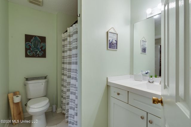5969 Sycamore Drive, Hernando, MS 38632