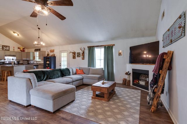 5969 Sycamore Drive, Hernando, MS 38632
