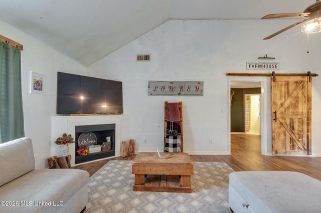 5969 Sycamore Drive, Hernando, MS 38632