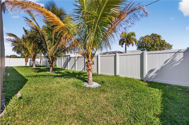 2709 SW 13th AVE, Cape Coral, FL 33914