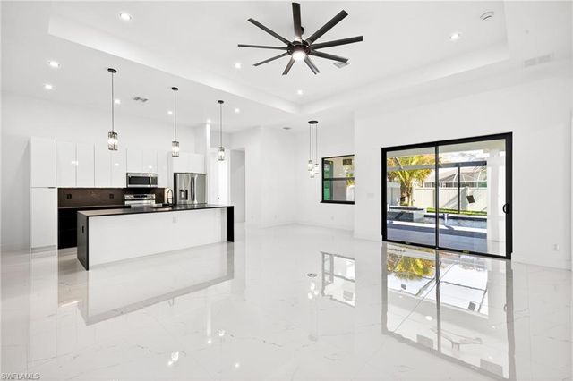 2709 SW 13th AVE, Cape Coral, FL 33914