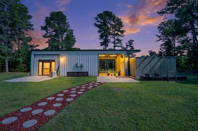 1181 Old Hwy 6, Cross, SC 29436