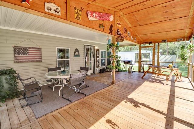 1181 Old Hwy 6, Cross, SC 29436