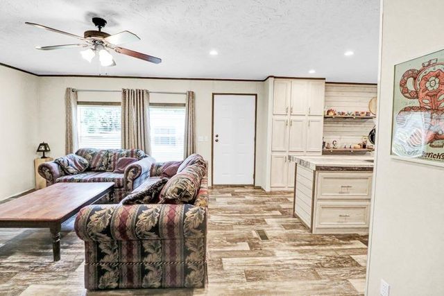 1181 Old Hwy 6, Cross, SC 29436