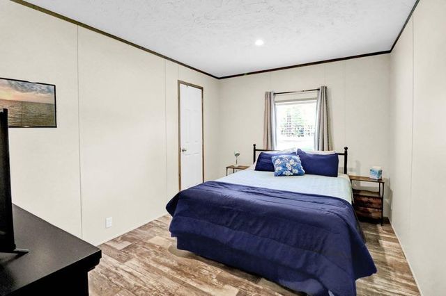1181 Old Hwy 6, Cross, SC 29436