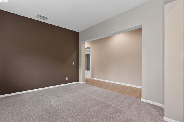 2243 Winchester Loop, Discovery Bay, CA 94505