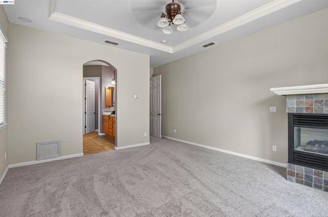 2243 Winchester Loop, Discovery Bay, CA 94505