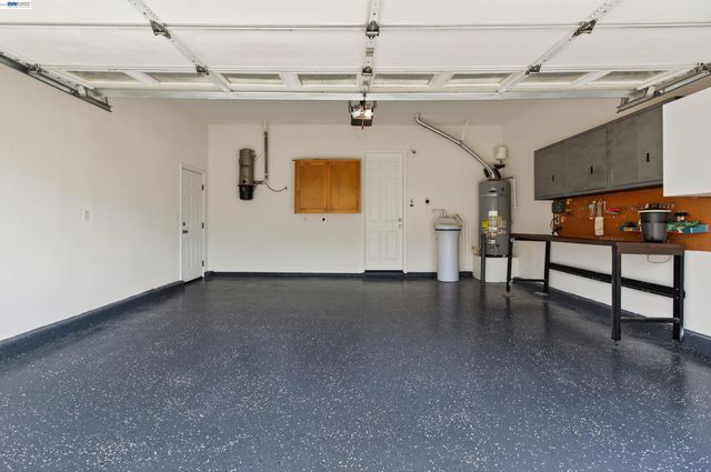 2243 Winchester Loop, Discovery Bay, CA 94505