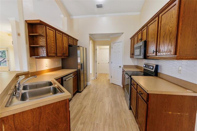 10814 VINEYARD COURT, Clermont, FL 34711