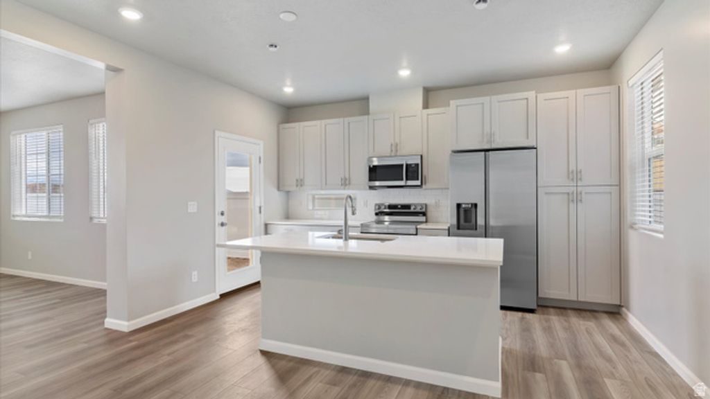 Image 8 of property listing at 82 N PROVO RIVER RD #251, Saratoga Springs, UT 84045