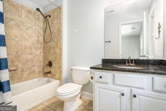 128 Brookfield Court SE, White, GA 30184