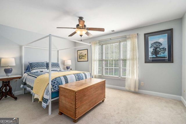 128 Brookfield Court SE, White, GA 30184