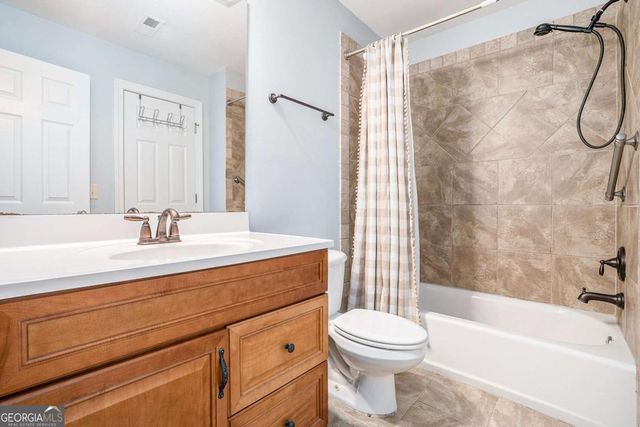 128 Brookfield Court SE, White, GA 30184