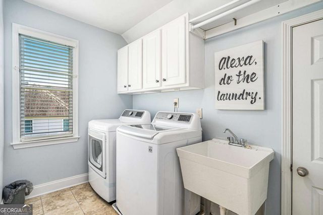 128 Brookfield Court SE, White, GA 30184